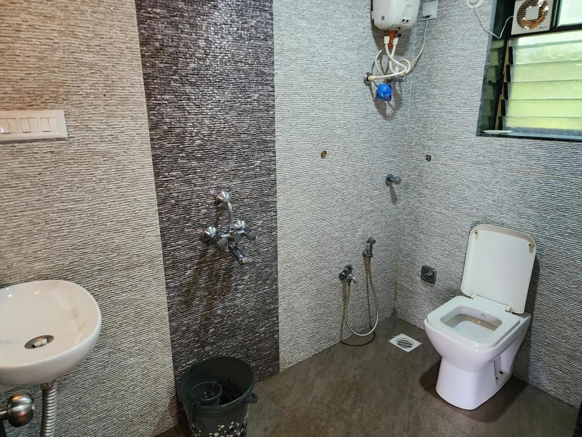 Red Stone Resort Alībāg Dış mekan fotoğraf