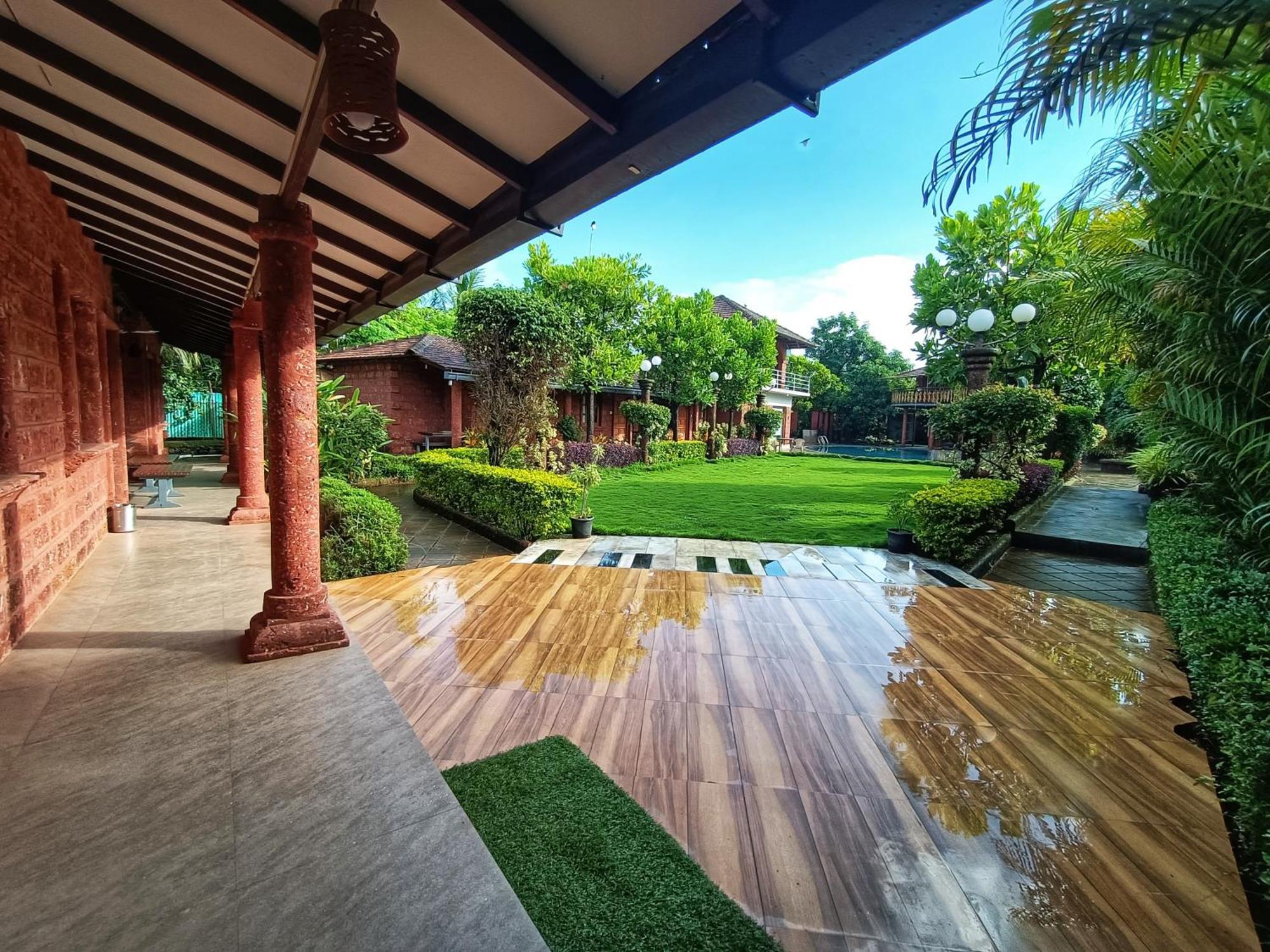 Red Stone Resort Alībāg Dış mekan fotoğraf